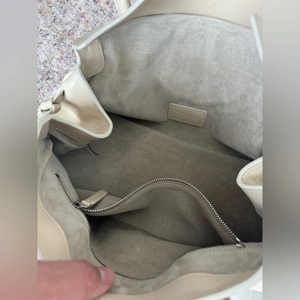 STAUD Cream Leather Shoulder Bag - Picture 9 of 11